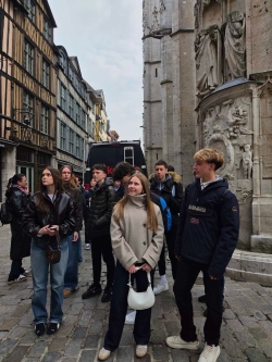 Zavr&scaron;ne aktivnosti na&scaron;ih učenika s Erasmus+ aktivnosti u Francuskoj